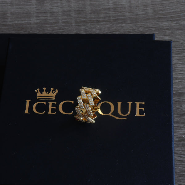 Iced Prong Ring